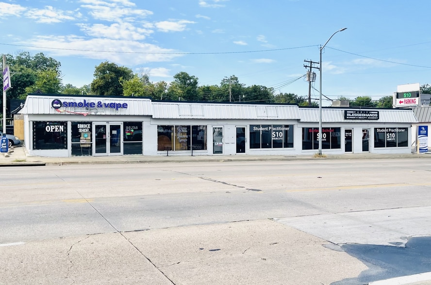 1801 W Berry St, Fort Worth, TX for lease - Primary Photo - Image 1 of 3
