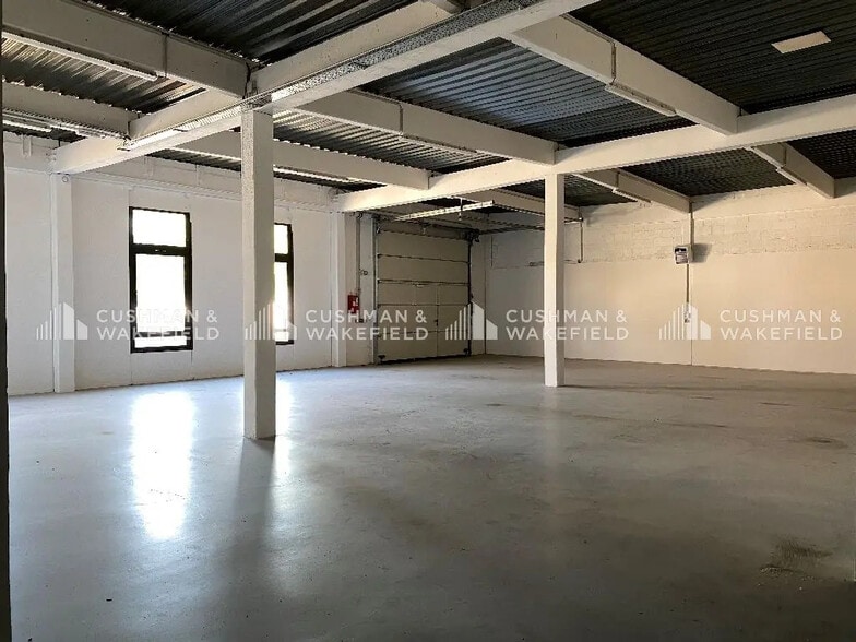 Flex in Lingolsheim for lease - Interior Photo - Image 1 of 10