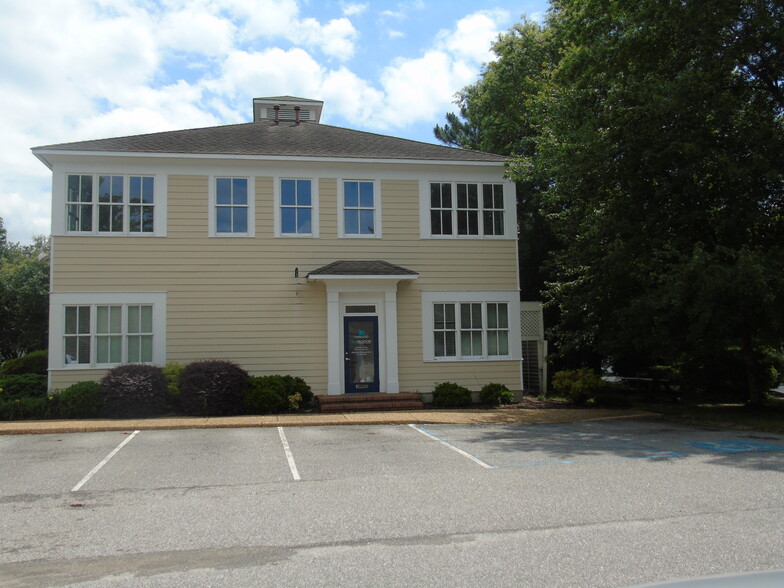 3200-3202 Ironbound Rd, Williamsburg, VA à louer - Photo principale - Image 1 de 2