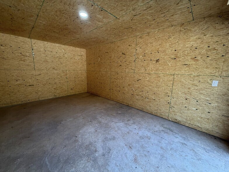 5434 Nix Creek Rd, Marion, NC à vendre - Photo du bâtiment - Image 2 de 10