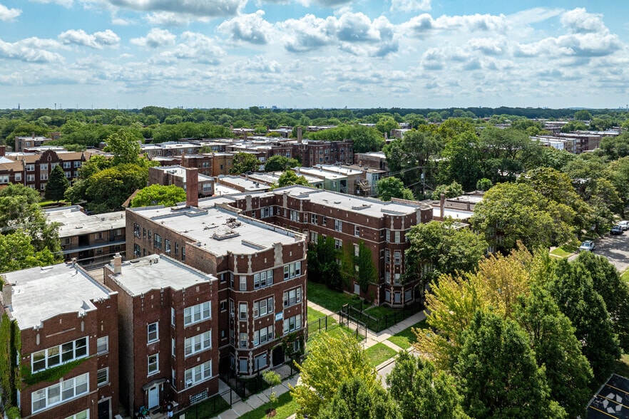7919 S Maryland Ave, Chicago, IL for sale - Aerial - Image 3 of 9