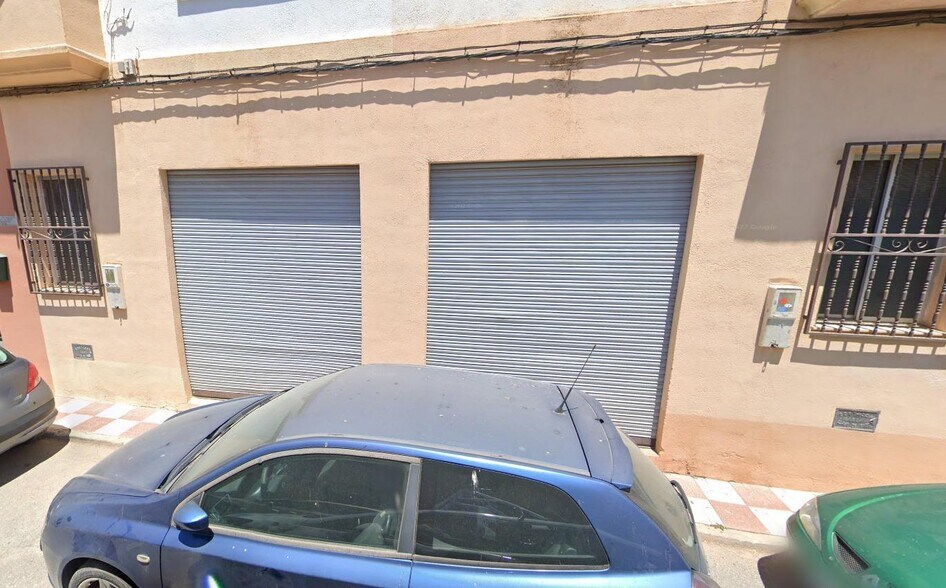 Commerce de détail dans Albolote à vendre - Photo du bâtiment - Image 3 de 12