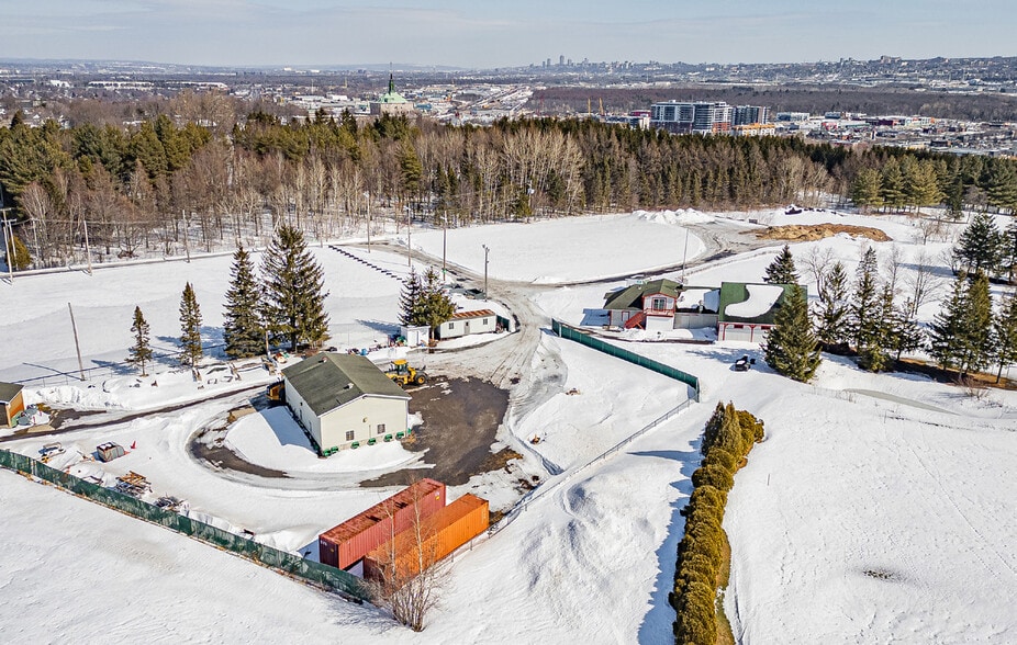 1418 Rte De L'aéroport, Québec, QC for sale - Building Photo - Image 1 of 4