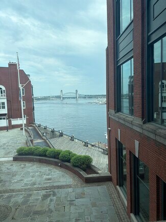 Plus de détails pour 1 Harbour Pl, Portsmouth, NH - Bureau à louer