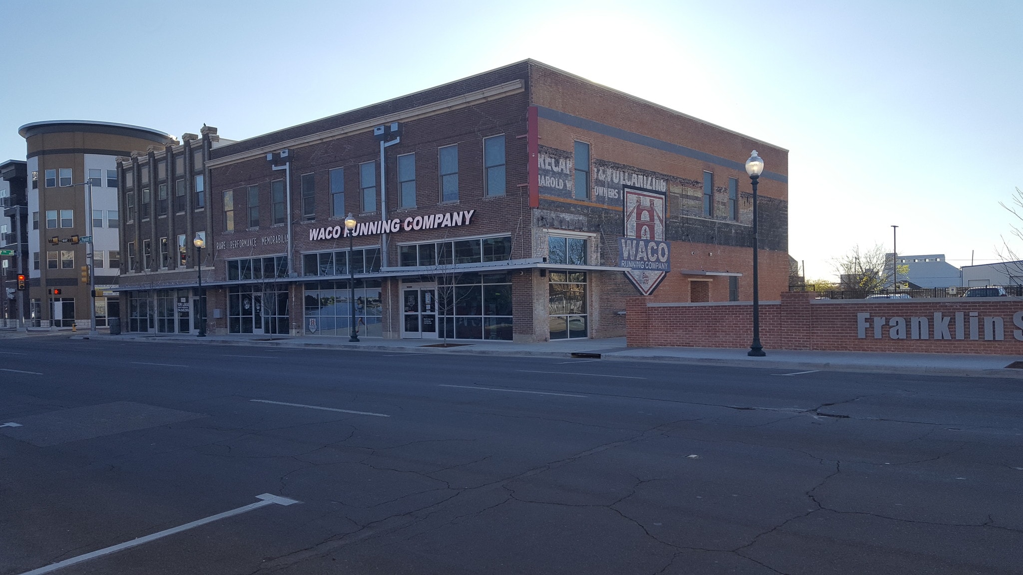 700-702 Franklin Ave, Waco, TX for lease Primary Photo- Image 1 of 12