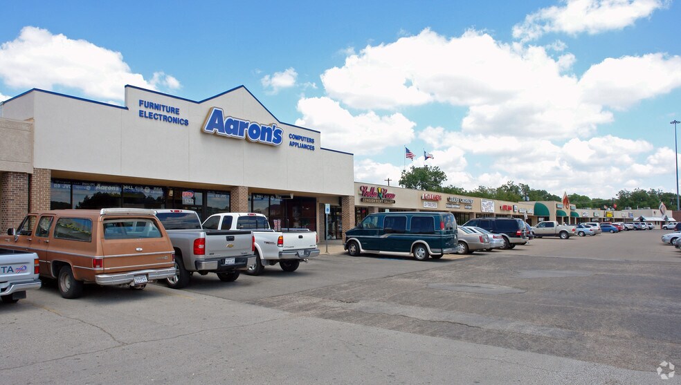 1432-1468 E Highway 377, Granbury, TX à louer - Photo du bâtiment - Image 2 de 10