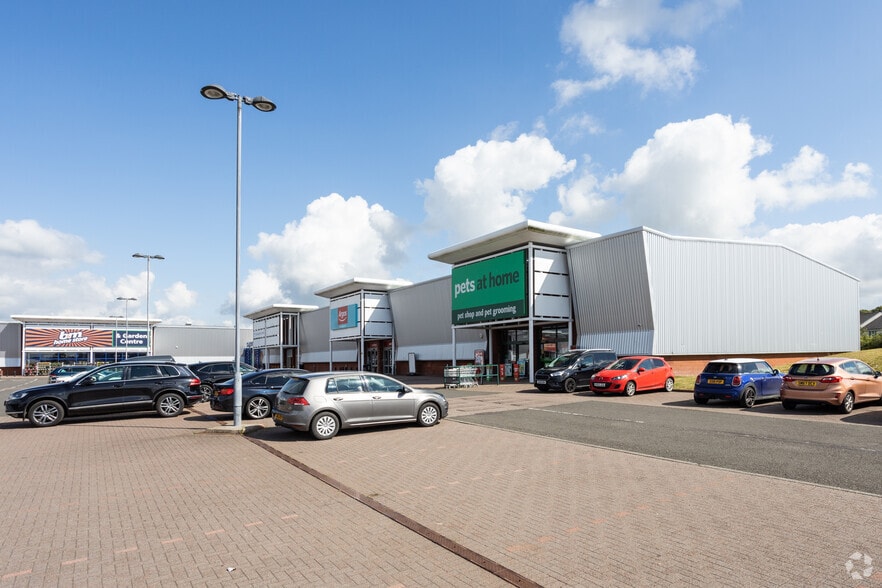 Old Market Rd, Lanark for lease - Building Photo - Image 3 of 4