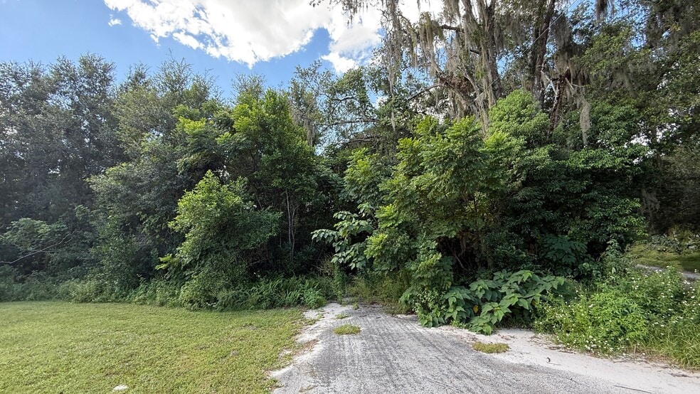 1849 Princeton Street, Seville, FL for sale - Building Photo - Image 3 of 8