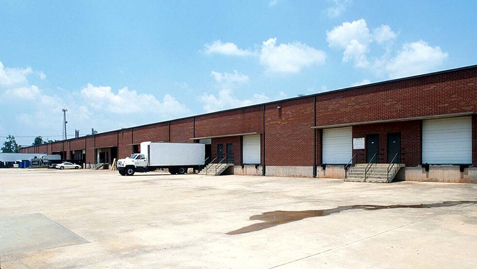 1800 MacLeod Dr, Lawrenceville, GA à louer - Autre - Image 2 de 5