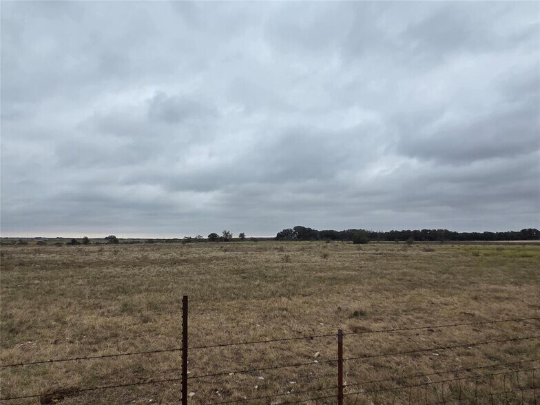 2860 FM1702, Hamilton, TX à vendre - Photo du bâtiment - Image 2 de 6