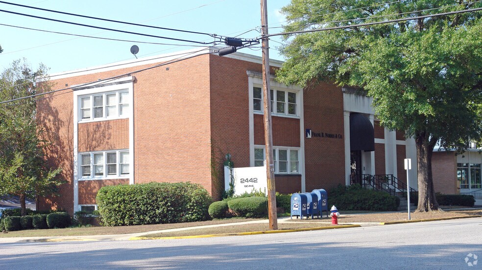 2442 Devine St, Columbia, SC for lease - Primary Photo - Image 1 of 2