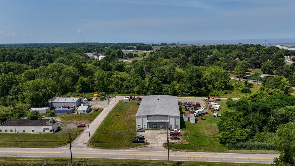 237 State Rd, Ashtabula, OH à vendre - Photo du bâtiment - Image 3 de 32