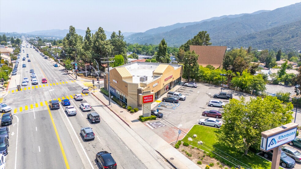 4000 Foothill Blvd, Glendale, CA à vendre - Photo du bâtiment - Image 2 de 4