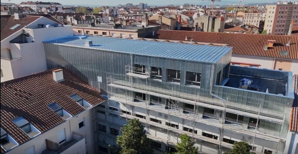 17 Rue Saint Michel, Lyon à vendre - Photo du bâtiment - Image 2 de 15