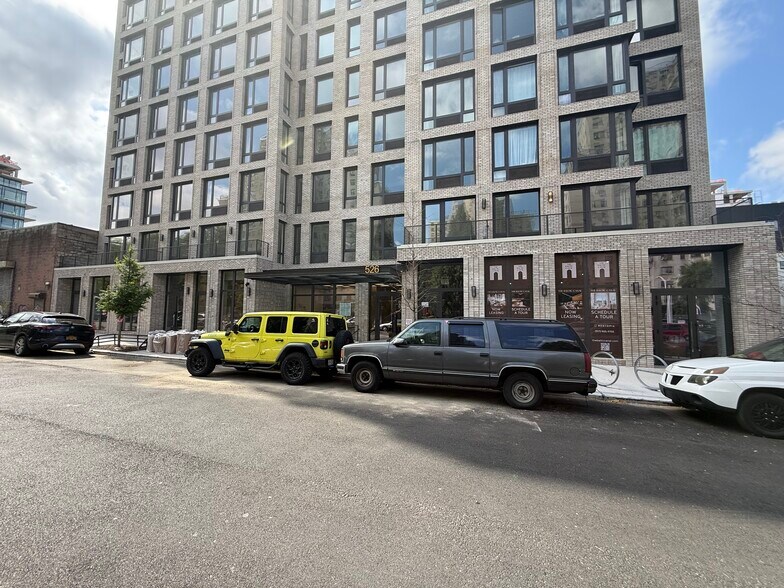 526 Baltic St, Brooklyn, NY à louer - Photo du bâtiment - Image 2 de 5