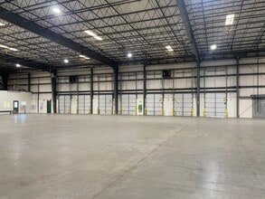 1005 Obici Industrial Blvd, Suffolk, VA for lease Interior Photo- Image 1 of 4
