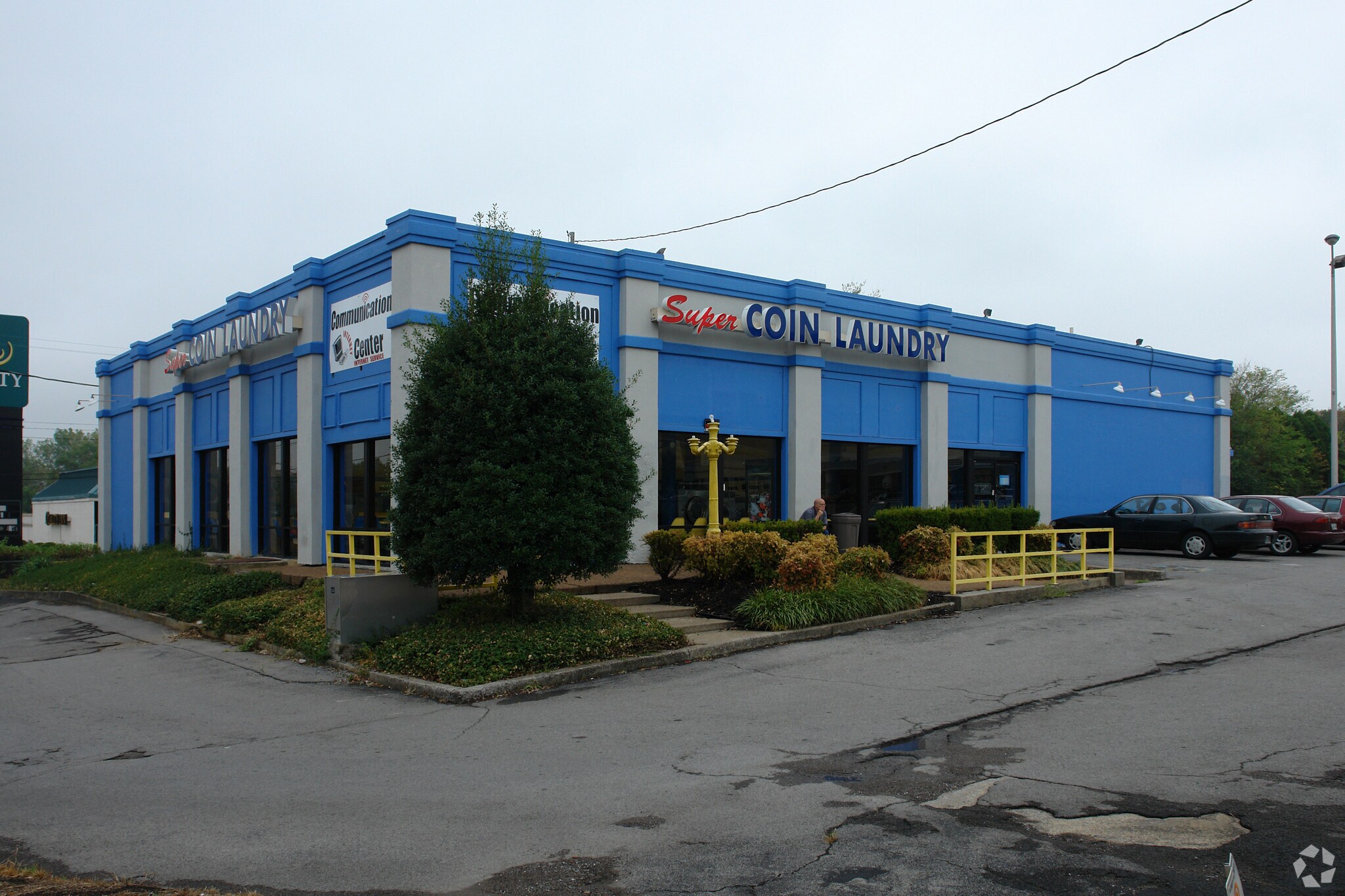 Nashville/Middle TN Investment Portfolio portefeuille de 2 propriétés à vendre sur LoopNet.ca Photo principale- Image 1 de 3