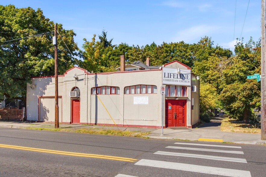5949 N Albina Ave, Portland, OR for sale - Building Photo - Image 2 of 9