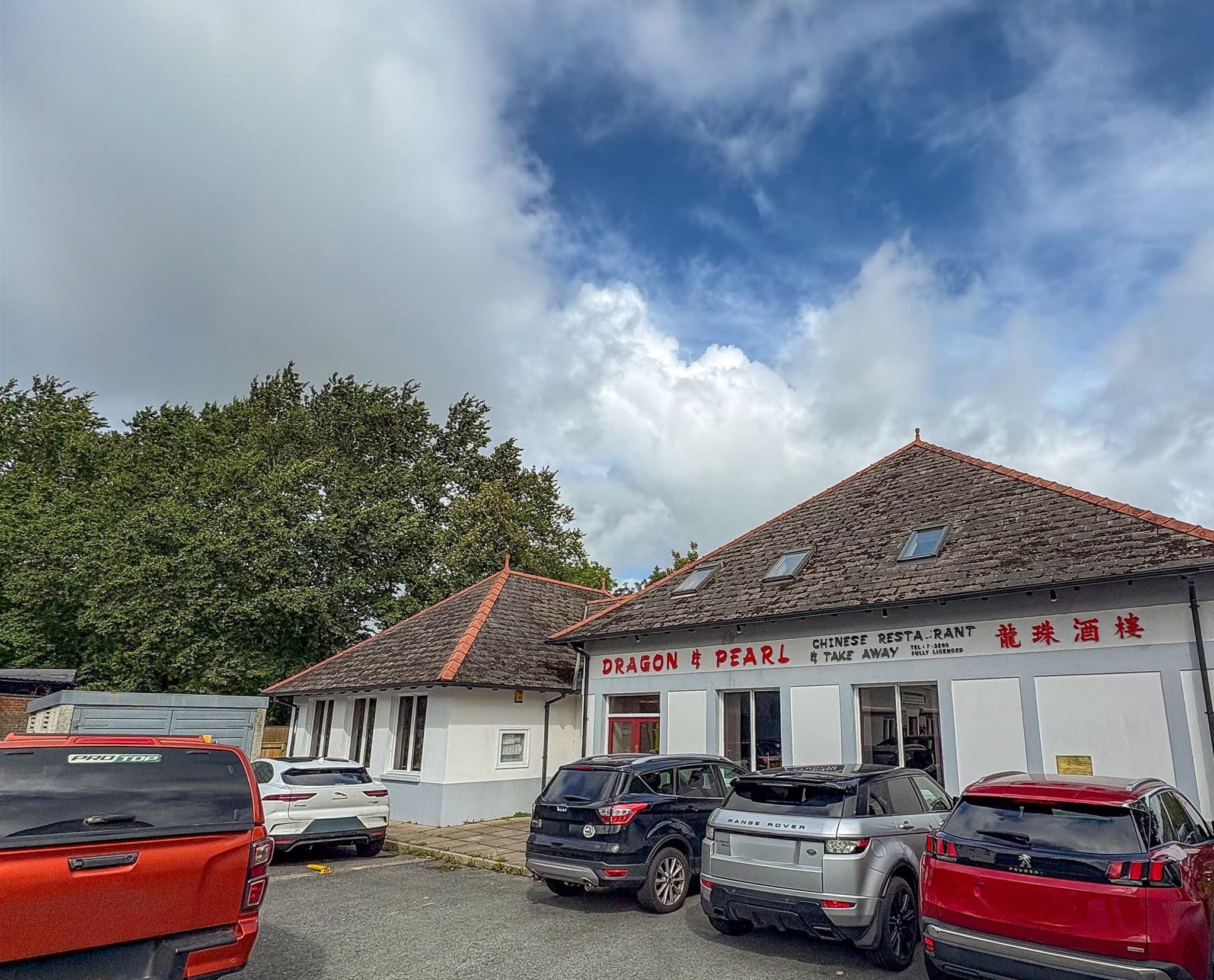 2 Swan Sq, Haverfordwest for lease Building Photo- Image 1 of 2