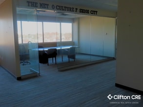 2 City Hall Plz, Rahway, NJ à louer Photo intérieure- Image 1 de 4