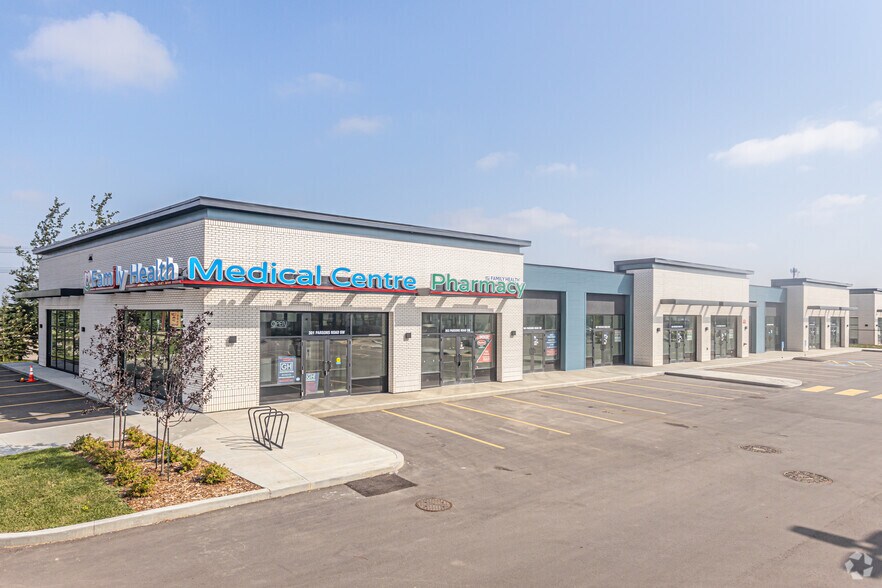 321 Parsons Rd SW, Edmonton, AB à vendre - Photo principale - Image 1 de 3