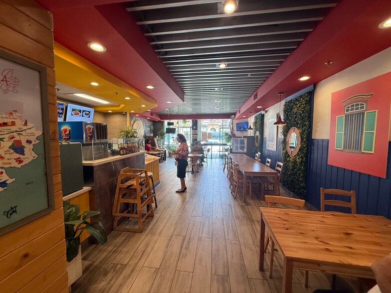 950 E Colorado Blvd, Pasadena, CA for lease - Interior Photo - Image 3 of 21