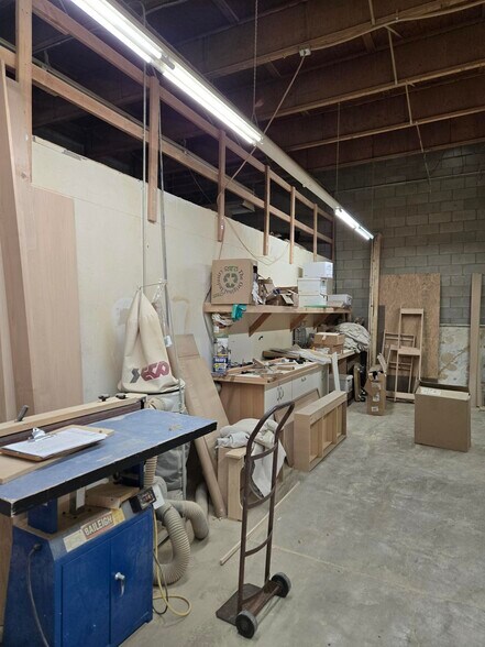 9906-9924 Canoga Ave, Chatsworth, CA à louer - Photo du bâtiment - Image 2 de 11