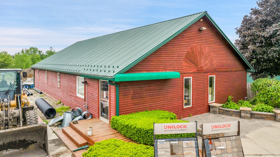 3080 Grange Hall Rd, Holly, MI for sale - Building Photo - Image 2 of 13