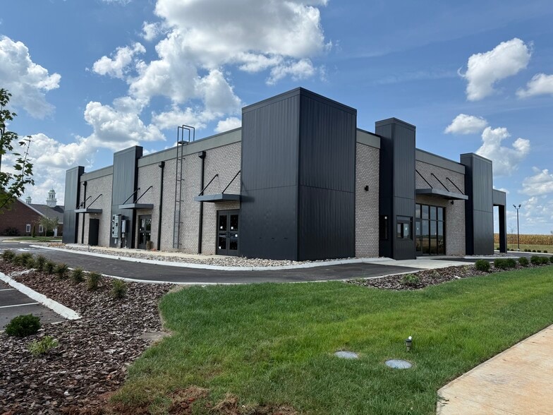 750 Lovers Ln, Bowling Green, KY for lease - Building Photo - Image 3 of 12
