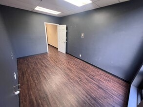 138 Park Ave, Winder, GA for lease Interior Photo- Image 1 of 2