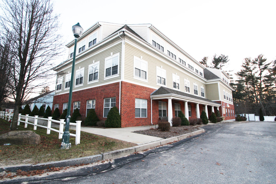 Stonegate Professional Center portfolio of 2 properties for sale on LoopNet.ca - Building Photo - Image 2 of 8