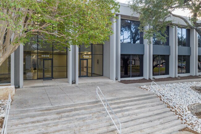 Plus de détails pour 4606 Centerview, San Antonio, TX - Bureau à louer