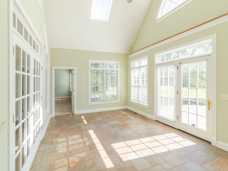 265 Gibson Rd, Anderson, SC à vendre - Photo du bâtiment - Image 2 de 47