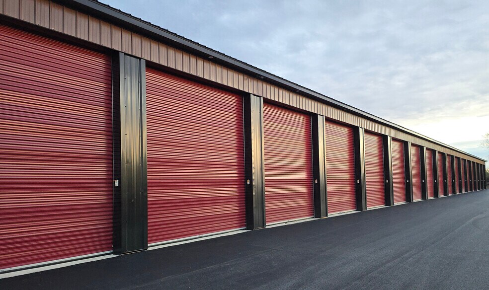 1627 Scarbrough Dr, Piqua, OH à vendre - Photo du bâtiment - Image 2 de 4