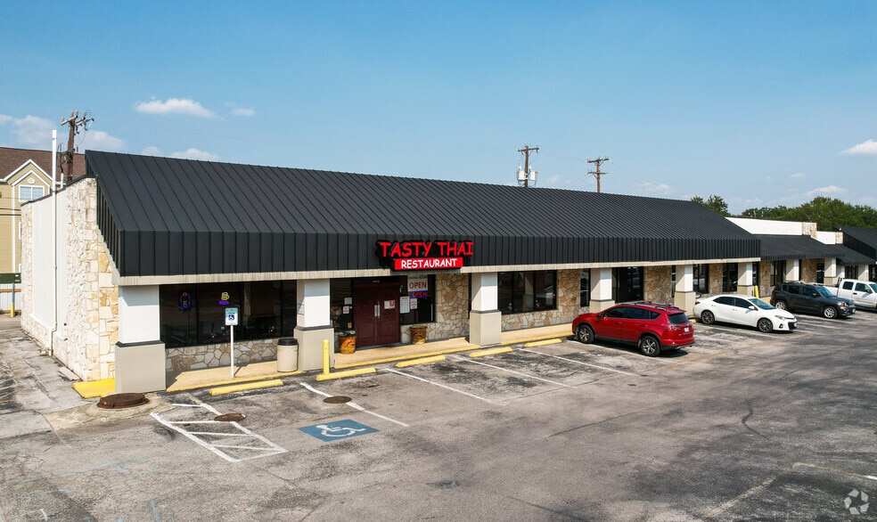 15000-15060 San Pedro Ave, San Antonio, TX for lease - Building Photo - Image 3 of 15