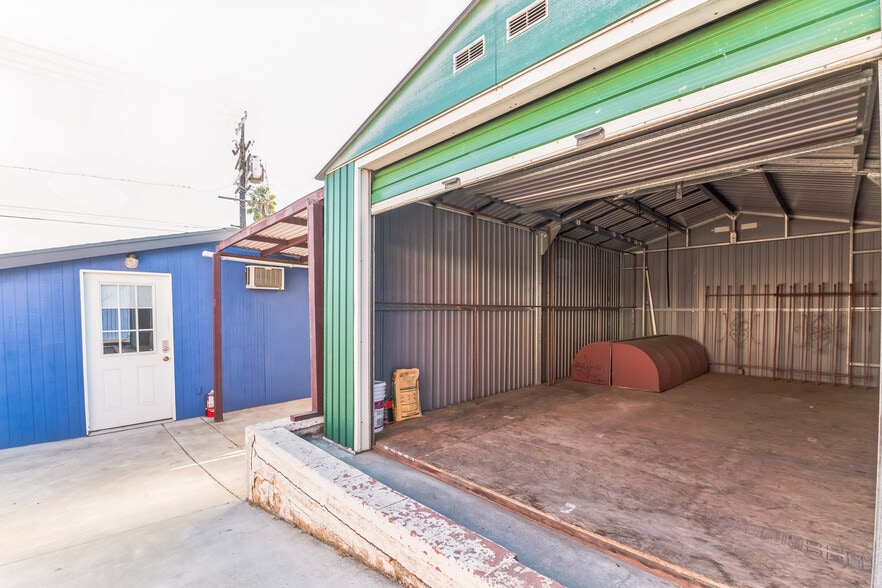 641-643 El Cajon Blvd, El Cajon, CA à vendre - Photo du bâtiment - Image 3 de 19