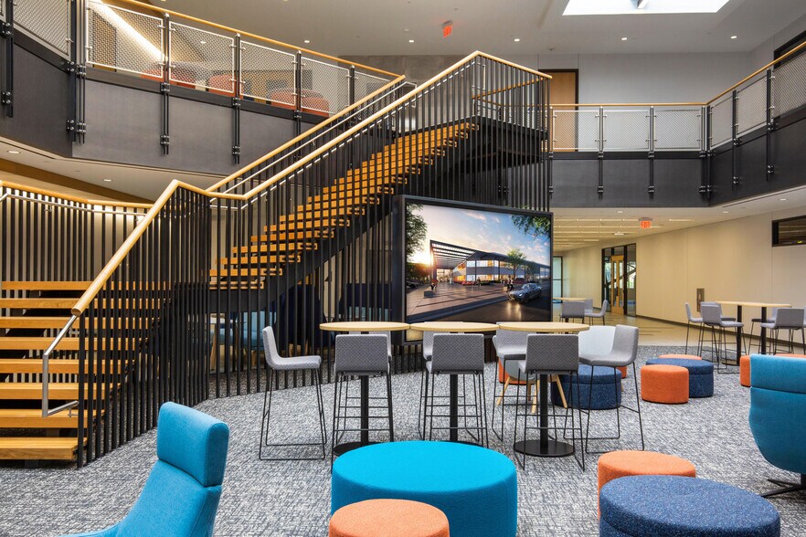 14231 Tandem Blvd, Austin, TX à louer - Hall d’entrée - Image 2 de 16