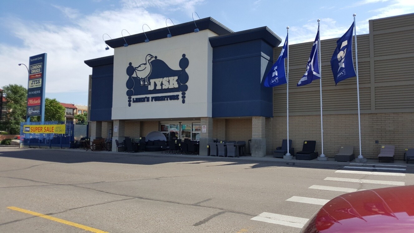 3201 13th Ave SE, Medicine Hat, AB for lease Building Photo- Image 1 of 9