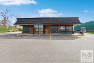 More details for 3358 Center Point Rd NE, Cedar Rapids, IA - Retail for Sale