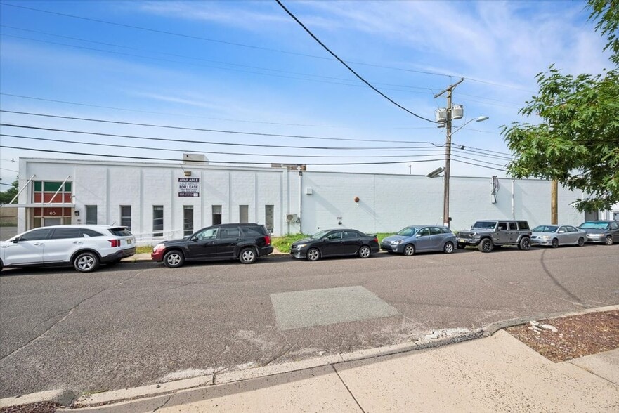 60 E 4th St, Somerville, NJ for lease - Building Photo - Image 2 of 15