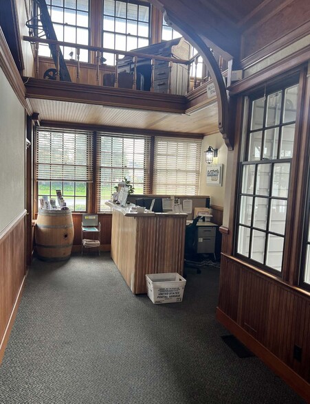 3565 Standish Ave, Santa Rosa, CA for lease - Interior Photo - Image 2 of 3