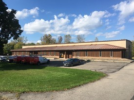 6300 Collett Rd, Farmington NY - Entrepôt