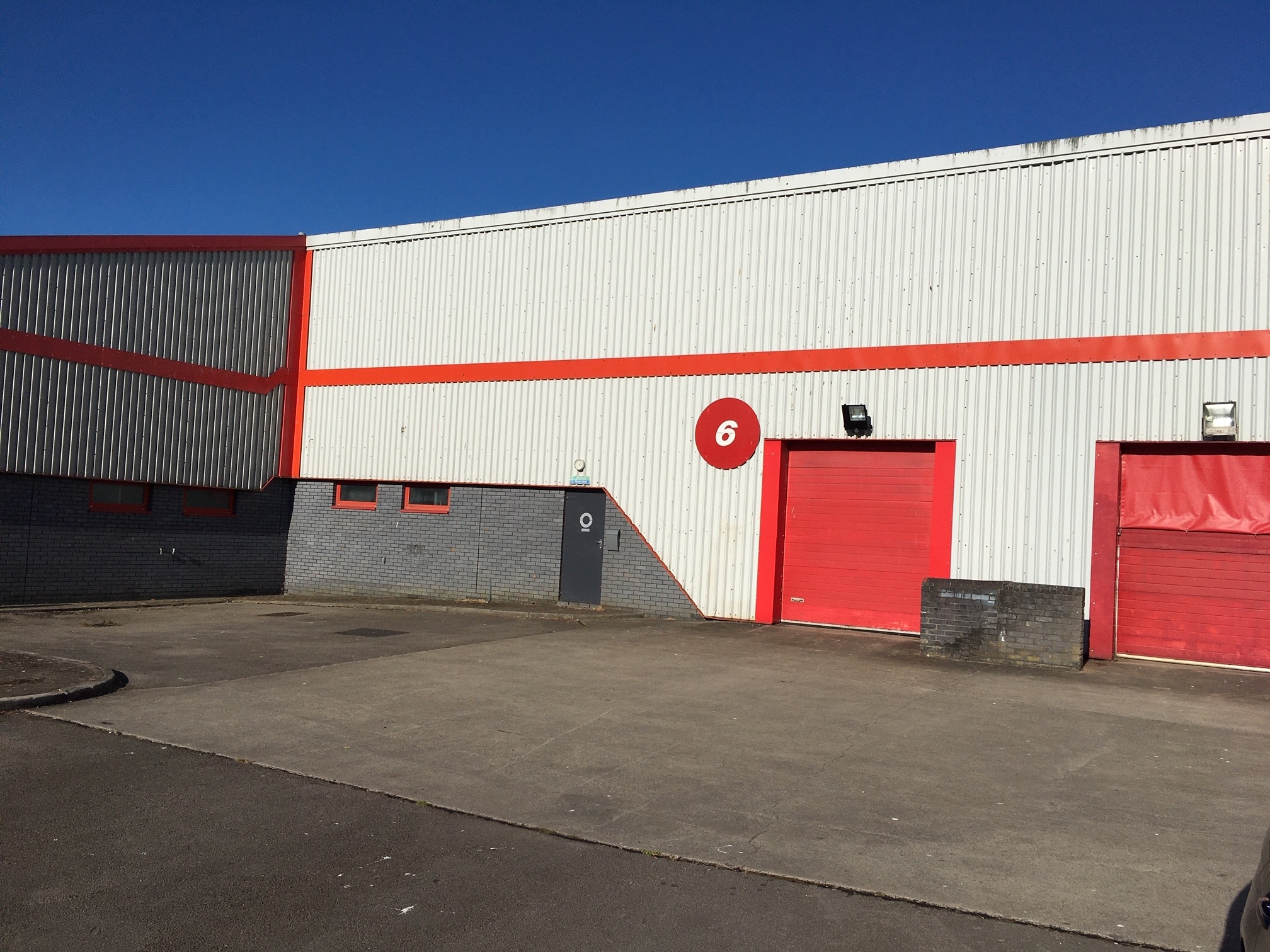 New St, Bridgend for lease Building Photo- Image 1 of 3
