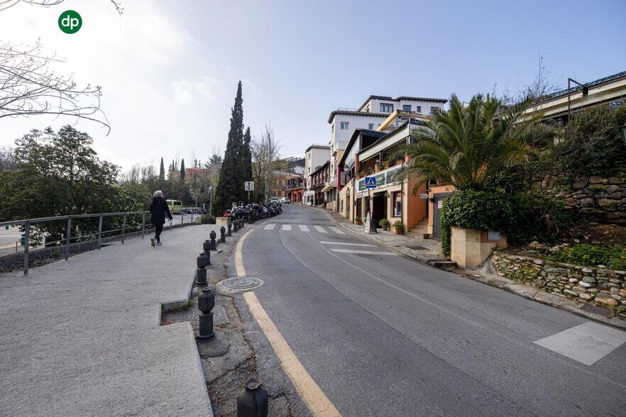 Paseo de la Sabica, 28, Granada, Granada for sale - Building Photo - Image 3 of 29