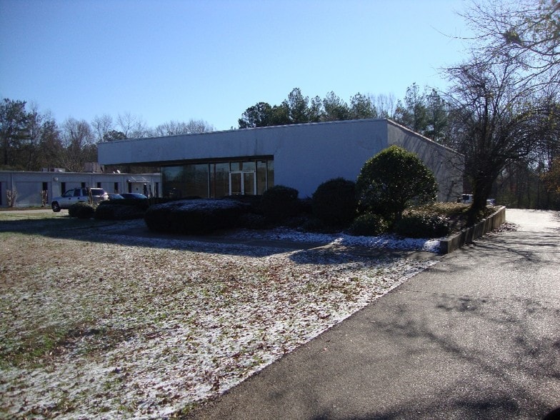 5727 Hwy 18 W, Jackson, MS for lease - Primary Photo - Image 1 of 1