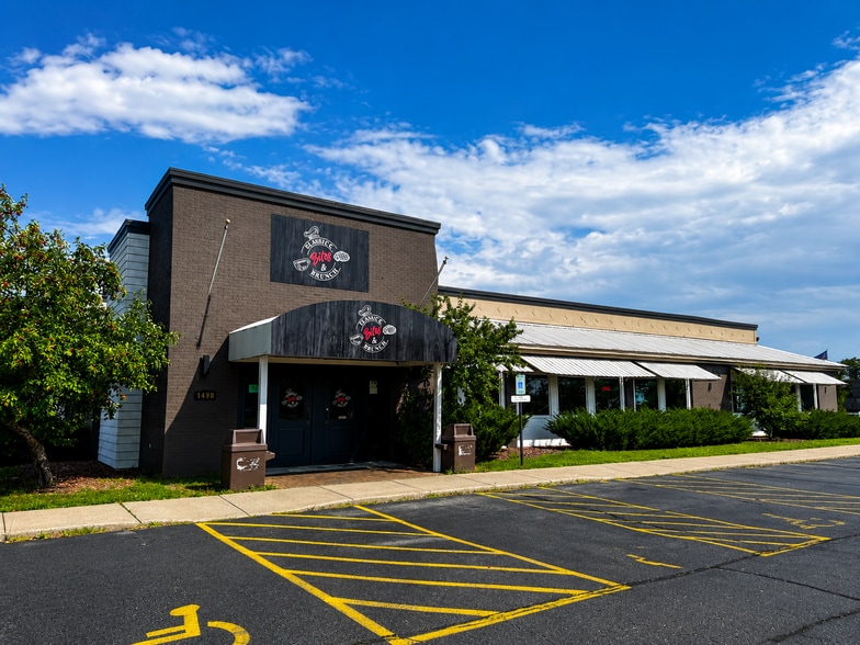 1490 County Road Xx, Rothschild, WI for sale - Building Photo - Image 1 of 10