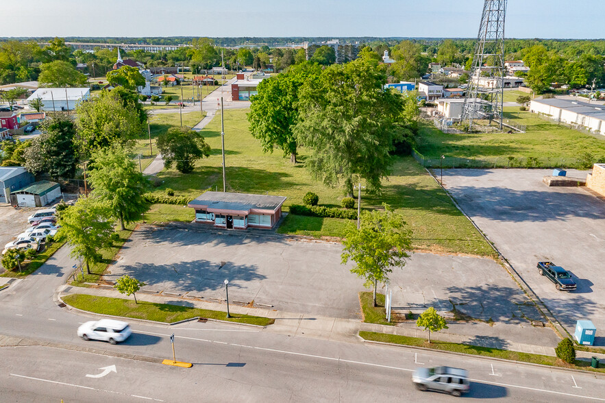 1101 Broad St, New Bern, NC à vendre - Photo du b timent - Image 1 de 18