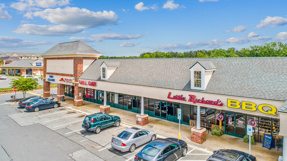 5100-5188 Reidsville Rd, Walkertown, NC à louer - Photo du bâtiment - Image 3 de 13