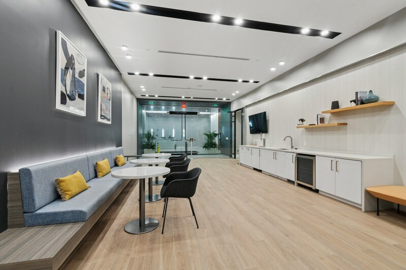 1129 20th St NW, Washington, DC à louer - Photo du bâtiment - Image 2 de 10