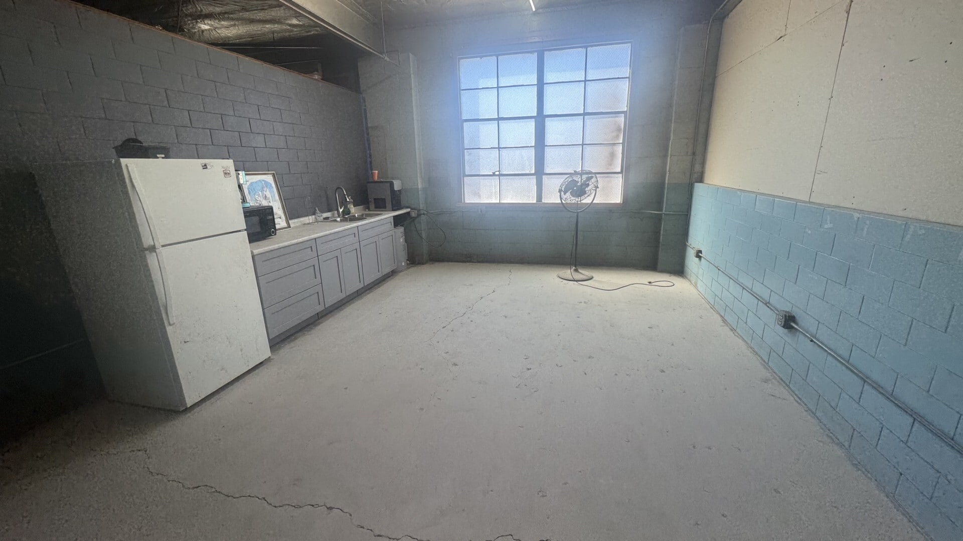 47 W Gates St, Columbus, OH à louer Photo intérieure- Image 1 de 5